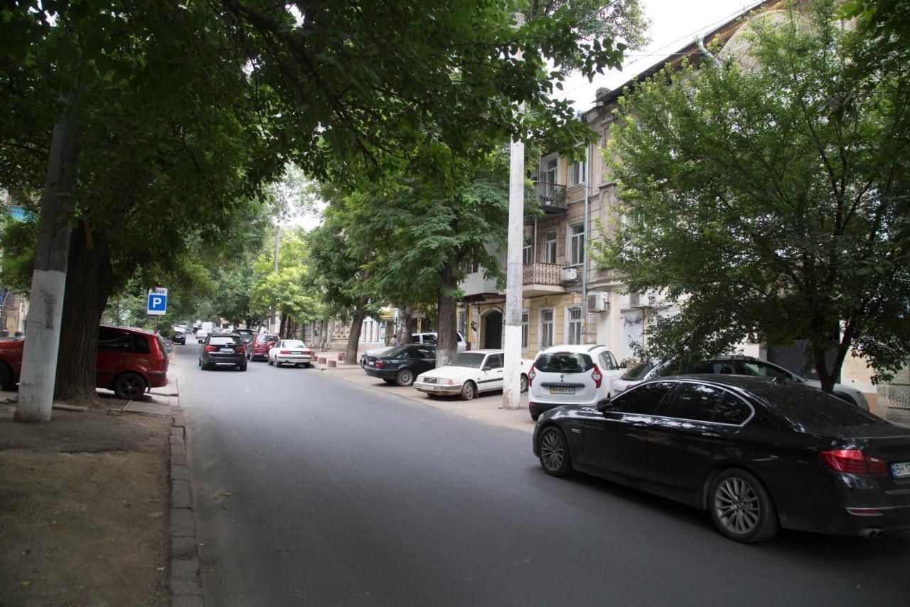 Апартаменты Odessa Heart Экстерьер фото